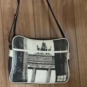 Black and White Photo-Print Crossbody Bag - Men